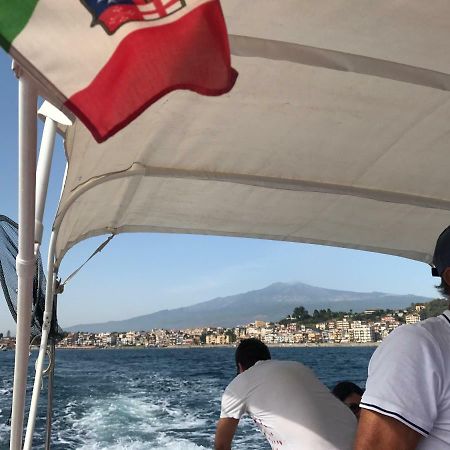 Corso Umberto Piazza Duomo Lägenhet Taormina Exteriör bild